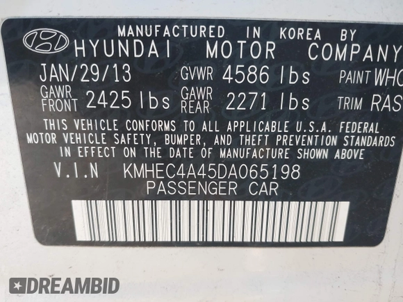 2013 Hyundai Sonata Hybrid with VIN KMHEC4A45DA065198, listed as a IAAI auction lot 42137511 with 219,500 mi miles. Bid and sale history available at carsss.com. Image 9.