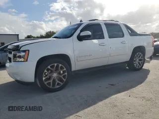 2007 Chevrolet Avalanche LT w/3LT with VIN 3GNEC12037G224778, listed as a Copart auction lot 75393564 with 235,724 mi miles and Salvage Title. Bid and sale history available at carsss.com. Image 1.