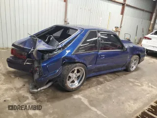 1989 Ford Mustang z VIN 1FABP41A9KF195833, wystawiony jako Copart lot #51102975 z przebiegiem 39 598 mil mil oraz Szkoda całkowita • Salvage title. Historia ofert i sprzedaży dostępna na DreamBid. Obrazek 3.