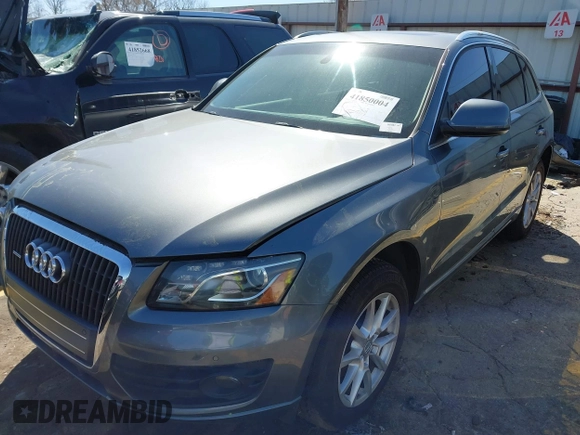 2012 Audi Q5 2.0T Premium Plus with VIN WA1LFAFP1CA131985, listed as a IAAI auction lot 41850004 with 1 mi miles. Bid and sale history available at carsss.com. Image 2.