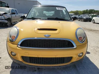 2007 MINI Hardtop S with VIN WMWMF73567TL90141, listed as a Copart auction lot 50103625 with 88,702 mi miles and Non Repairable. Bid and sale history available at DreamBid. Image 5.
