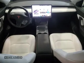 2021 Tesla Model Y Long Range with VIN 5YJYGDEE8MF252824, listed as a Copart auction lot 53801315 with 31,084 mi miles and Salvage Title. Bid and sale history available at DreamBid. Image 8.