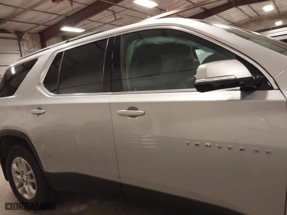 2020 Chevrolet Traverse LT Leather with VIN 1GNEVHKW6LJ273022, listed as a IAAI auction lot 41384946 with 87,535 mi miles. Bid and sale history available at carsss.com. Image 14.