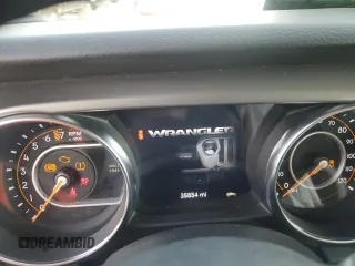 2022 Jeep Wrangler Unlimited Sport with VIN 1C4HJXDG1NW247614, listed as a Copart auction lot 70441794 with 35,854 mi miles and Salvage Title. Bid and sale history available at DreamBid. Image 9.