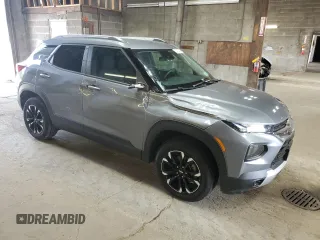 2021 Chevrolet TrailBlazer LT with VIN KL79MRSL4MB008732, listed as a Copart auction lot 64077424 with 24,782 mi miles and Salvage Title. Bid and sale history available at DreamBid. Image 4.
