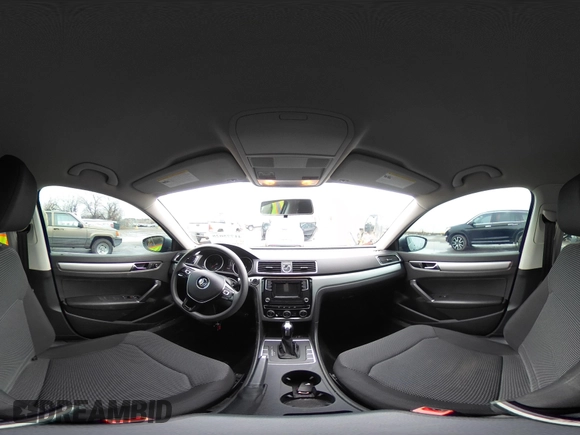 2017 Volkswagen Passat S z VIN 1VWAT7A3XHC071775, wystawiony jako IAAI lot #41775028 z przebiegiem 58 945 mil mil oraz . Historia ofert i sprzedaży dostępna na DreamBid. Obrazek 19.