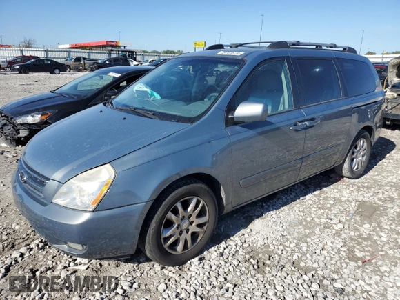 2008 Kia Sedona EX with VIN KNDMB233386223445, listed as a Copart auction lot 73741674 with 249,459 mi miles and Salvage Title. Bid and sale history available at carsss.com. Image 1.