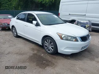 2010 Honda Accord LX z VIN 1HGCP2F3XAA129270, wystawiony jako IAAI lot #42470270 z przebiegiem 132 629 mil mil oraz . Historia ofert i sprzedaży dostępna na DreamBid. Obrazek 1.