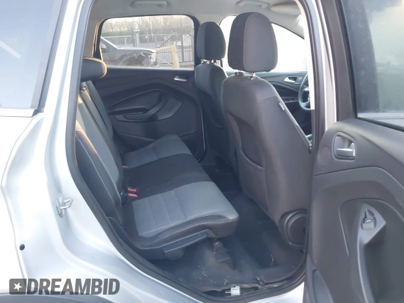 2014 Ford Escape SE с VIN 1FMCU0GX4EUA64221, выставлен на аукционе IAAI как лот 41425001 с пробегом Не указан миль и . История ставок и продаж доступна на DreamBid. Изображение 8.