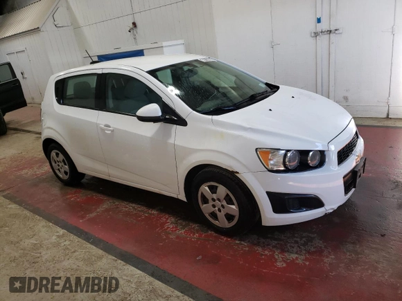 2015 Chevrolet Sonic LS with VIN 1G1JA6SH7F4133694, listed as a Copart auction lot 48119295 with 150,367 mi miles and Clean title. Bid and sale history available at DreamBid. Image 4.