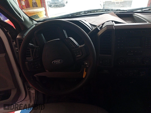 2020 Ford F-250 XL with VIN 1FT7X2BT7LEE50507, listed as a IAAI auction lot 42788481 with 290,478 mi miles and . Bid and sale history available at DreamBid. Image 8.