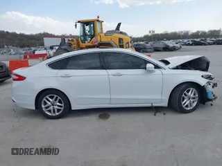 2015 Ford Fusion SE with VIN 3FA6P0HD7FR132006, listed as a IAAI auction lot 41834816 with 131,257 mi miles. Bid and sale history available at carsss.com. Image 14.