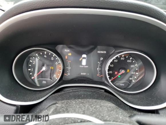2018 Jeep Compass Limited z VIN 3C4NJDCB6JT436704, wystawiony jako Copart lot #59470265 z przebiegiem 84 581 mil mil oraz Szkoda całkowita • Salvage title. Historia ofert i sprzedaży dostępna na DreamBid. Obrazek 9.
