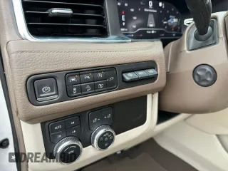2022 GMC Yukon XL Denali with VIN 1GKS2JKL9NR364134, listed as a Copart auction lot 54078255 with 5,967 mi miles and Clean Title. Bid and sale history available at carsss.com. Image 14.
