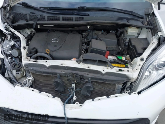 2020 Toyota Sienna LE Auto Access Seat с VIN 5TDKZ3DC0LS044909, выставлен на аукционе IAAI как лот 42289084 с пробегом 71 090 миль миль и . История ставок и продаж доступна на DreamBid. Изображение 10.