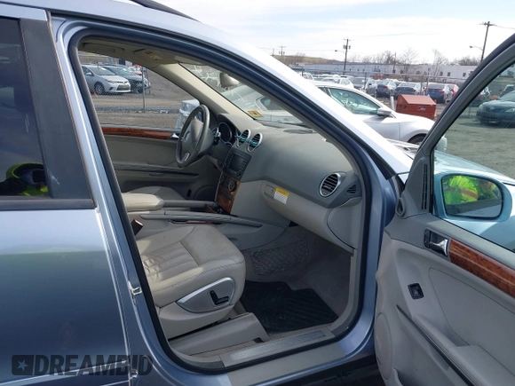 2006 Mercedes-Benz M 350 with VIN 4JGBB86E56A052016, listed as a IAAI auction lot 41870998 with 223,096 mi miles and . Bid and sale history available at DreamBid. Image 5.