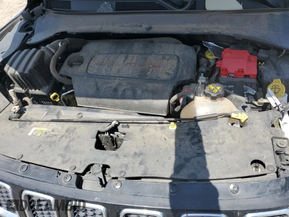 2019 Jeep Compass Latitude with VIN 3C4NJCBB7KT699300, listed as a Copart auction lot 54940155 with 64,843 mi miles and Salvage title. Bid and sale history available at DreamBid. Image 12.
