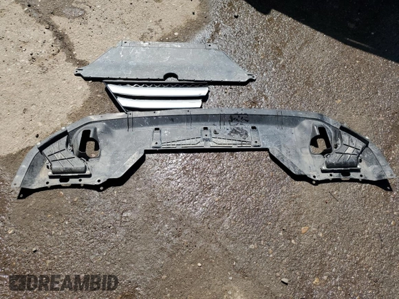 2020 Mitsubishi Eclipse Cross ES z VIN JA4AS3AA6LZ001722, wystawiony jako Copart lot #52418505 z przebiegiem 45 783 mil mil oraz Szkoda całkowita • Salvage title. Historia ofert i sprzedaży dostępna na DreamBid. Obrazek 13.