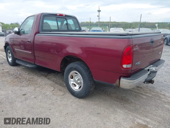 1999 Ford F-150 Work Series with VIN 1FTRF17W7XNA96857, listed as a IAAI auction lot 42119251 with 388,575 mi miles. Bid and sale history available at carsss.com. Image 3.