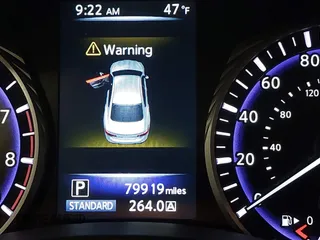 2016 Infiniti Q50 3.0t Premium with VIN JN1EV7AP0GM305466, listed as a IAAI auction lot 41778105 with 79,919 mi miles. Bid and sale history available at carsss.com. Image 15.