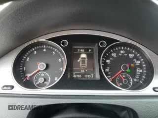 2015 Volkswagen CC Sport с VIN WVWBP7AN7FE804704, выставлен на аукционе Copart как лот 56415865 с пробегом 42 765 миль миль и Списание • Salvage title. История ставок и продаж доступна на DreamBid. Изображение 9.