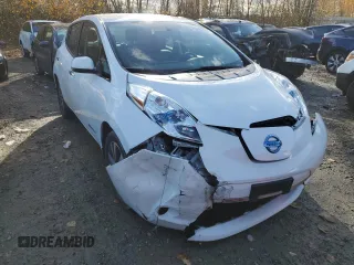 2015 Nissan LEAF SV with VIN 1N4AZ0CP7FC324367, listed as a Copart auction lot 75417783 with 47,839 mi miles. Bid and sale history available at carsss.com. Image 4.
