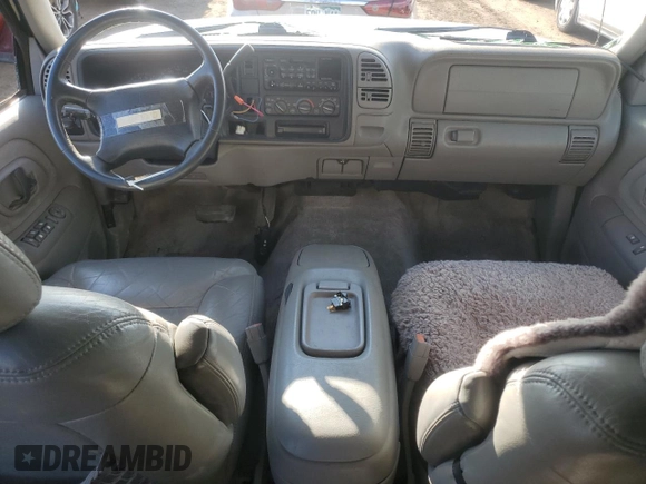 1997 Chevrolet Suburban with VIN 3GNFK16R6VG133792, listed as a Copart auction lot 51287445 with 180,437 mi miles and Salvage Title. Bid and sale history available at carsss.com. Image 8.