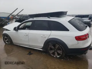 2015 Audi allroad Premium Plus with VIN WA1UFAFL6FA135455, listed as a Copart auction lot 87817425 with 81,664 mi miles and Salvage Title. Bid and sale history available at carsss.com. Image 2.
