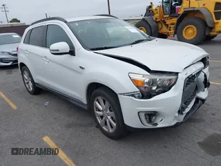 2015 Mitsubishi Outlander GT z VIN 4A4AP4AWXFE046790, wystawiony jako IAAI lot #42420600 z przebiegiem 59 096 mil mil oraz . Historia ofert i sprzedaży dostępna na DreamBid. Obrazek 1.