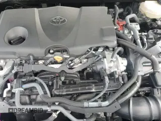 2025 Toyota Camry LE with VIN 4T1DAACK8SU067132, listed as a Copart auction lot 71702775 with 18,367 mi miles and Salvage title. Bid and sale history available at DreamBid. Image 13.