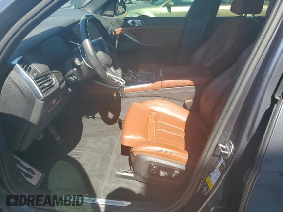 2019 BMW X5 xDrive40i with VIN 5UXCR6C53KLL14710, listed as a Copart auction lot 57408185 with 51,547 mi miles and Salvage title. Bid and sale history available at DreamBid. Image 7.