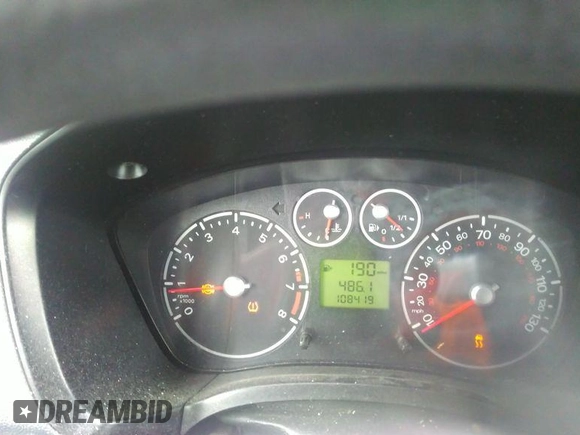 2010 Ford Transit Connect z VIN NM0KS9AN4AT022226, wystawiony jako IAAI lot #42573160 z przebiegiem 108 419 mil mil oraz . Historia ofert i sprzedaży dostępna na DreamBid. Obrazek 5.