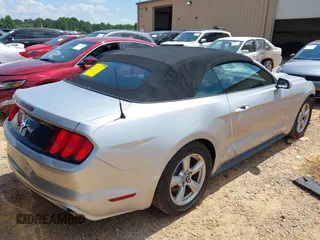 2016 Ford Mustang V6 z VIN 1FATP8EM7G5292011, wystawiony jako IAAI lot #42635923 z przebiegiem 85 719 mil mil oraz . Historia ofert i sprzedaży dostępna na DreamBid. Obrazek 4.