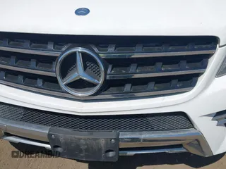 2014 Mercedes-Benz M 350 with VIN 4JGDA5HB2EA379792, listed as a IAAI auction lot 42104545 with 148,292 mi miles and . Bid and sale history available at carsss.com. Image 6.