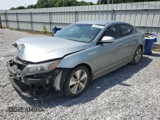 2016 Kia Optima EX z VIN KNAGN4AD1G5092884, wystawiony jako Copart lot #56928385 z przebiegiem 172 402 mil mil oraz Szkoda całkowita • Salvage title. Historia ofert i sprzedaży dostępna na DreamBid. Obrazek 1.