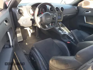 2008 Audi TT 2.0T with VIN TRUMF38J681033031, listed as a Copart auction lot 70658504 with 77,112 mi miles and Salvage Title. Bid and sale history available at carsss.com. Image 8.