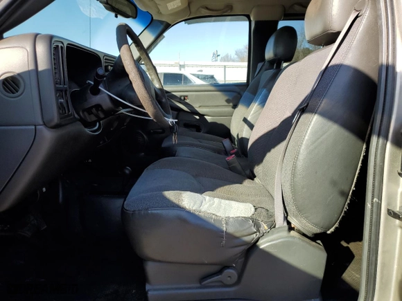 2003 Chevrolet Silverado 1500 LS with VIN 1GCEK19V03E320186, listed as a Copart auction lot 43355115 with 178,082 mi miles and Salvage Title. Bid and sale history available at carsss.com. Image 7.