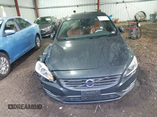 2015 Volvo S60 T5 Platinum with VIN YV1612TM1F1348534, listed as a IAAI auction lot 40961620 with 135,090 mi miles. Bid and sale history available at carsss.com. Image 11.