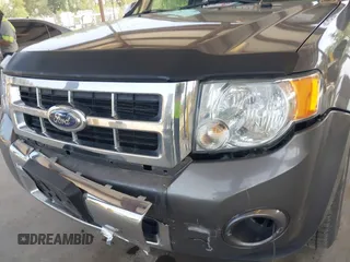 2009 Ford Escape Limited с VIN 1FMCU94G89KB63845, выставлен на аукционе IAAI как лот 42128403 с пробегом 153 189 миль миль и . История ставок и продаж доступна на DreamBid. Изображение 6.