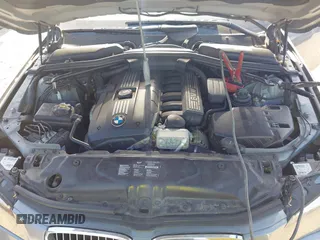 2010 BMW 5 Series 528i xDrive with VIN WBANV1C59AC157317, listed as a IAAI auction lot 41568908 with 102,668 mi miles and . Bid and sale history available at carsss.com. Image 10.