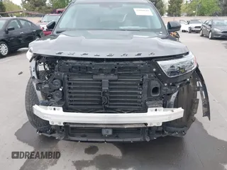 2023 Ford Explorer XLT с VIN 1FMSK8DH6PGB42738, выставлен на аукционе IAAI как лот 42099829 с пробегом 18 442 миль миль и . История ставок и продаж доступна на DreamBid. Изображение 6.