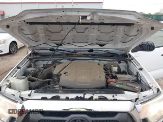 2014 Toyota Tacoma with VIN 3TMLU4EN8EM139665, listed as a IAAI auction lot 41925143 with 190,690 mi miles and . Bid and sale history available at DreamBid. Image 10.