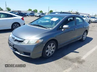 2009 Honda Civic LX z VIN 2HGFA16569H302404, wystawiony jako IAAI lot #42348074 z przebiegiem 157 897 mil mil oraz . Historia ofert i sprzedaży dostępna na DreamBid. Obrazek 2.