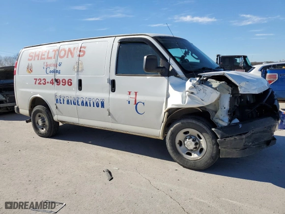 2017 Chevrolet Express Cargo Van with VIN 1GCWGAFF0H1119776, listed as a Copart auction lot 88919995 with 82,239 mi miles and Salvage Title. Bid and sale history available at carsss.com. Image 4.