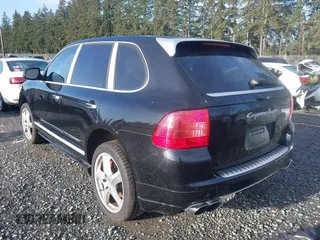 2005 Porsche Cayenne Turbo with VIN WP1AC29P25LA92448, listed as a IAAI auction lot 41976442 with 119,893 mi miles. Bid and sale history available at carsss.com. Image 3.