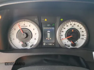 2019 Toyota Sienna SE с VIN 5TDEZ3DC6KS219708, выставлен на аукционе Copart как лот 53881225 с пробегом 116 807 миль миль и Списание • Salvage title. История ставок и продаж доступна на DreamBid. Изображение 9.