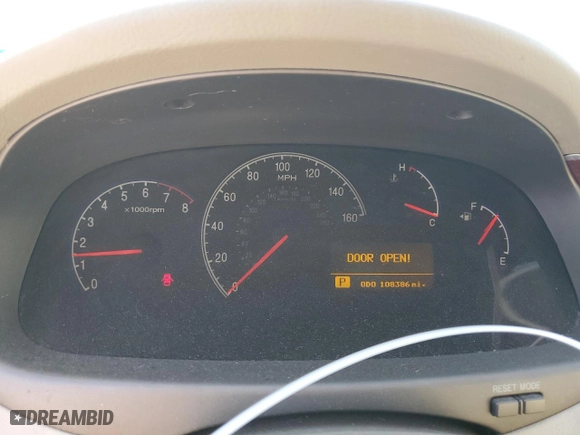 2006 Hyundai Azera SE with VIN KMHFC46FX6A064937, listed as a Copart auction lot 80385044 with 108,386 mi miles and Clean Title. Bid and sale history available at carsss.com. Image 9.