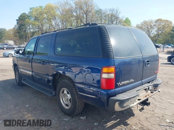 2001 GMC Yukon XL SLT with VIN 3GKEC16T21G225638, listed as a IAAI auction lot 41917916 with 271,249 mi miles. Bid and sale history available at carsss.com. Image 3.