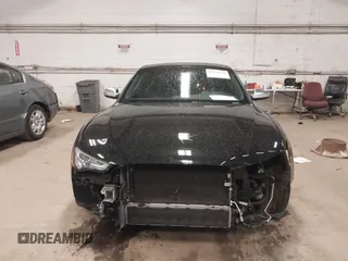 2015 Audi S5 Premium Plus z VIN WAUCGAFRXFA060758, wystawiony jako IAAI lot #42121159 z przebiegiem 78 266 mil mil oraz . Historia ofert i sprzedaży dostępna na DreamBid. Obrazek 6.