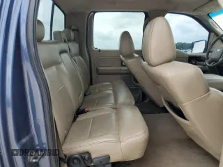 2006 Ford F-150 XLT z VIN 1FTPW12V56KD38602, wystawiony jako Copart lot #54866565 z przebiegiem 226 147 mil mil oraz Szkoda całkowita • Salvage title. Historia ofert i sprzedaży dostępna na DreamBid. Obrazek 10.